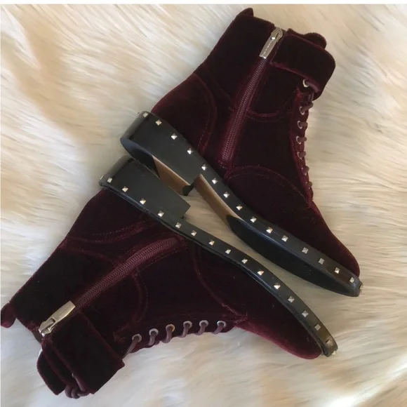 NEW! No box. Vince Camuto Talorini Velvet Studded Heel Combat Boot. Size 5 - Picture 2 of 5
